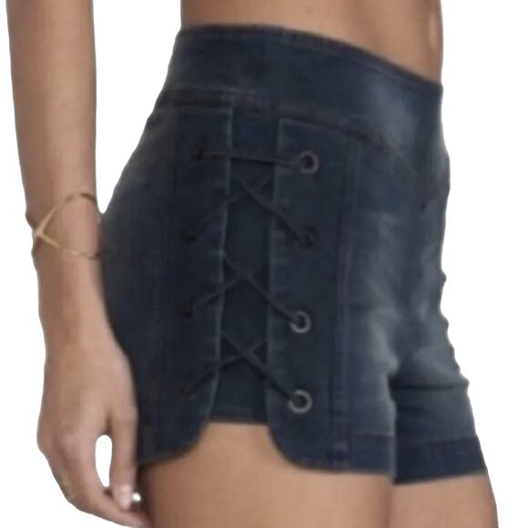 Free People Women's Denim Jean Shorts Size 27 Criss Cross‎ Lace Sides - Picture 8 of 8